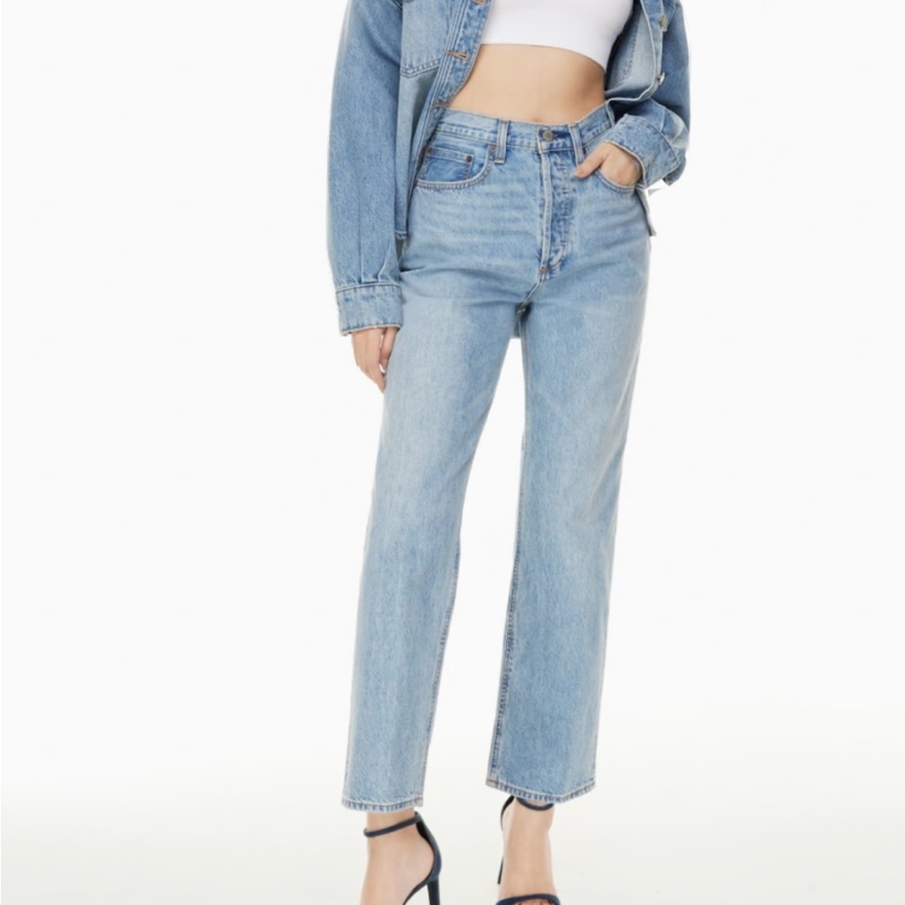 Aritzia: The Denim Forum: Joni